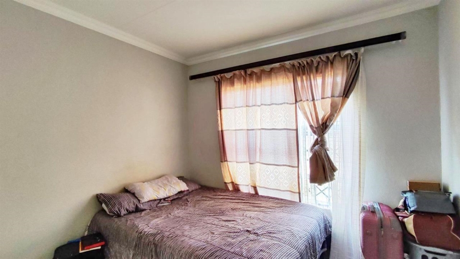 3 Bedroom Property for Sale in Daggafontein Gauteng