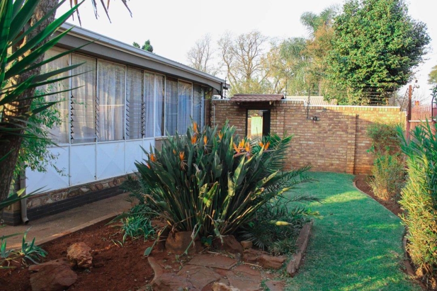 7 Bedroom Property for Sale in Dalview Gauteng