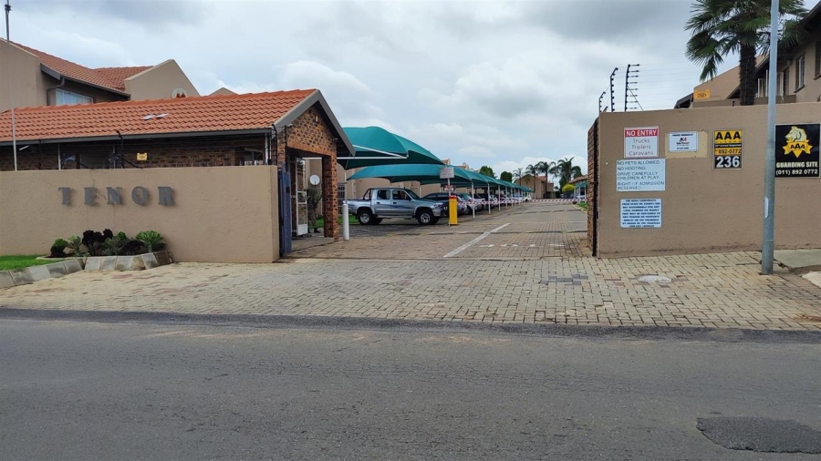 2 Bedroom Property for Sale in Beyers Park Gauteng