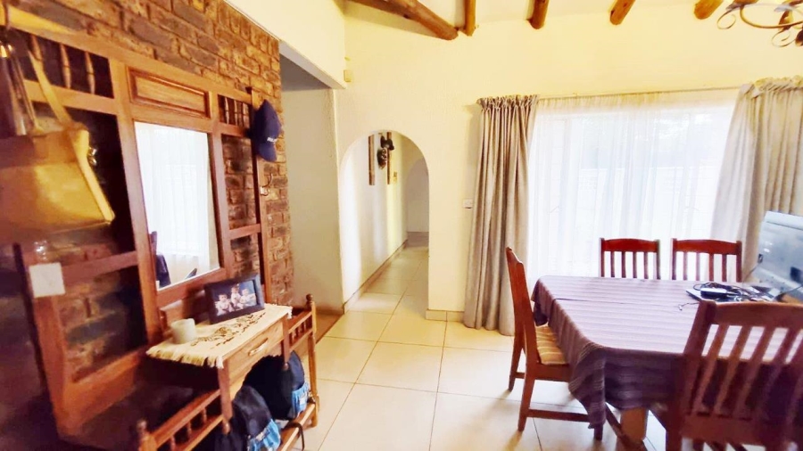 3 Bedroom Property for Sale in Farrarmere Gauteng