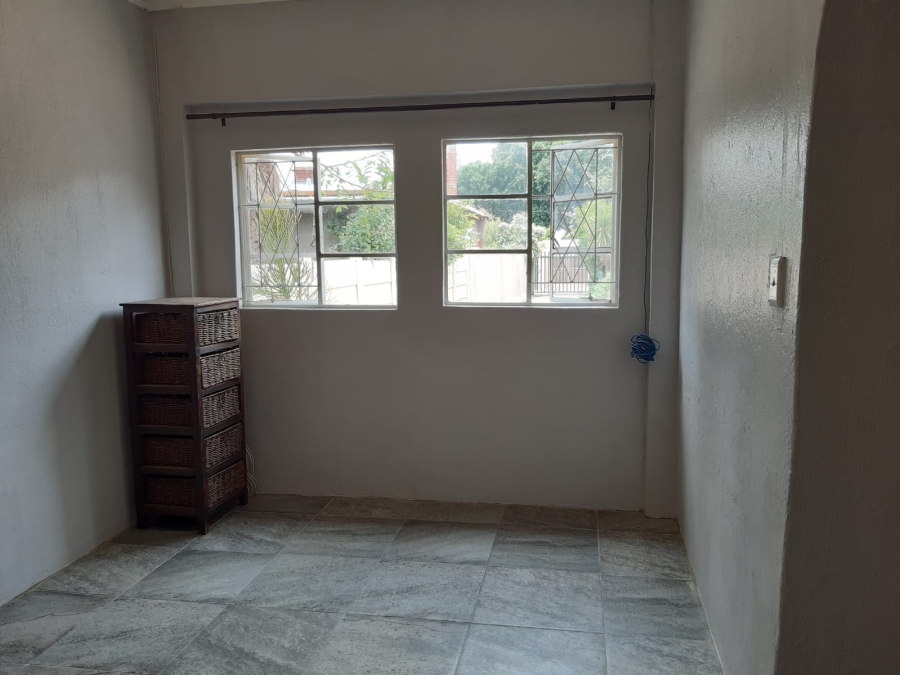 To Let 1 Bedroom Property for Rent in Kensington Gauteng