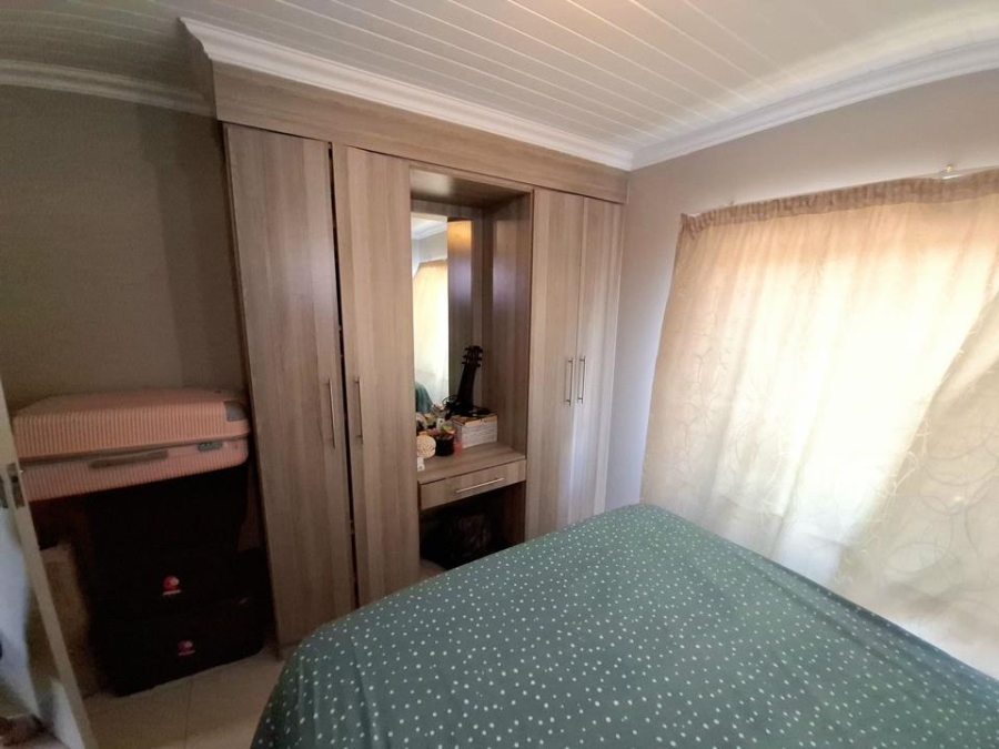 2 Bedroom Property for Sale in Booysens Gauteng