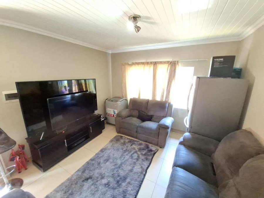 2 Bedroom Property for Sale in Booysens Gauteng