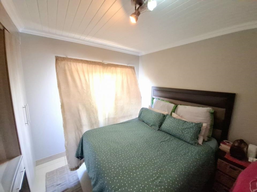 2 Bedroom Property for Sale in Booysens Gauteng