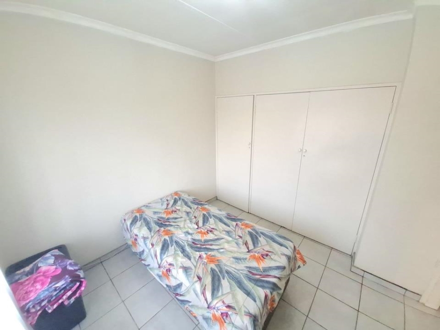 3 Bedroom Property for Sale in Mountain View Gauteng