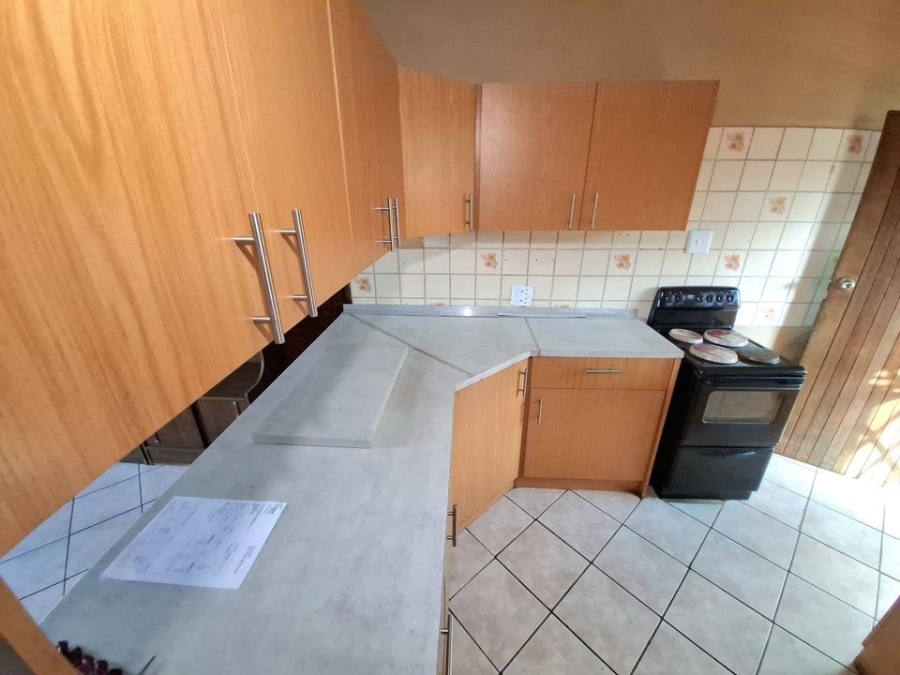 2 Bedroom Property for Sale in Hermanstad Gauteng