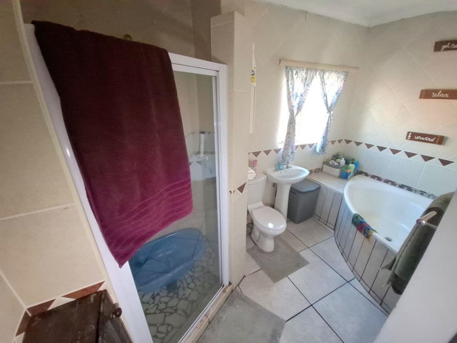 2 Bedroom Property for Sale in Claremont Gauteng