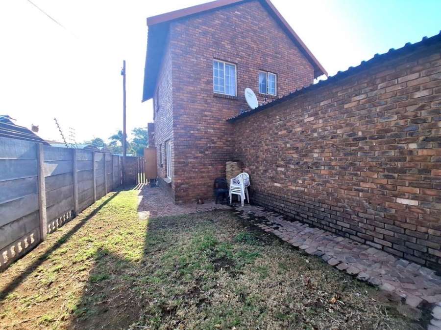 2 Bedroom Property for Sale in Claremont Gauteng