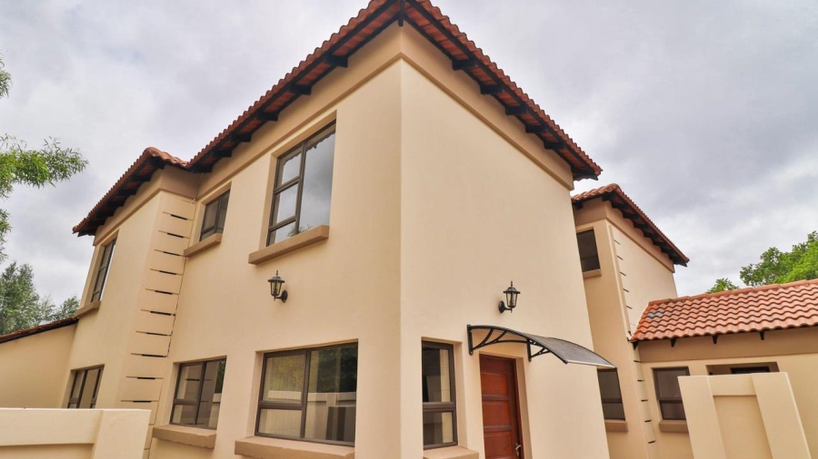 4 Bedroom Property for Sale in Eldo Lakes Estate Gauteng