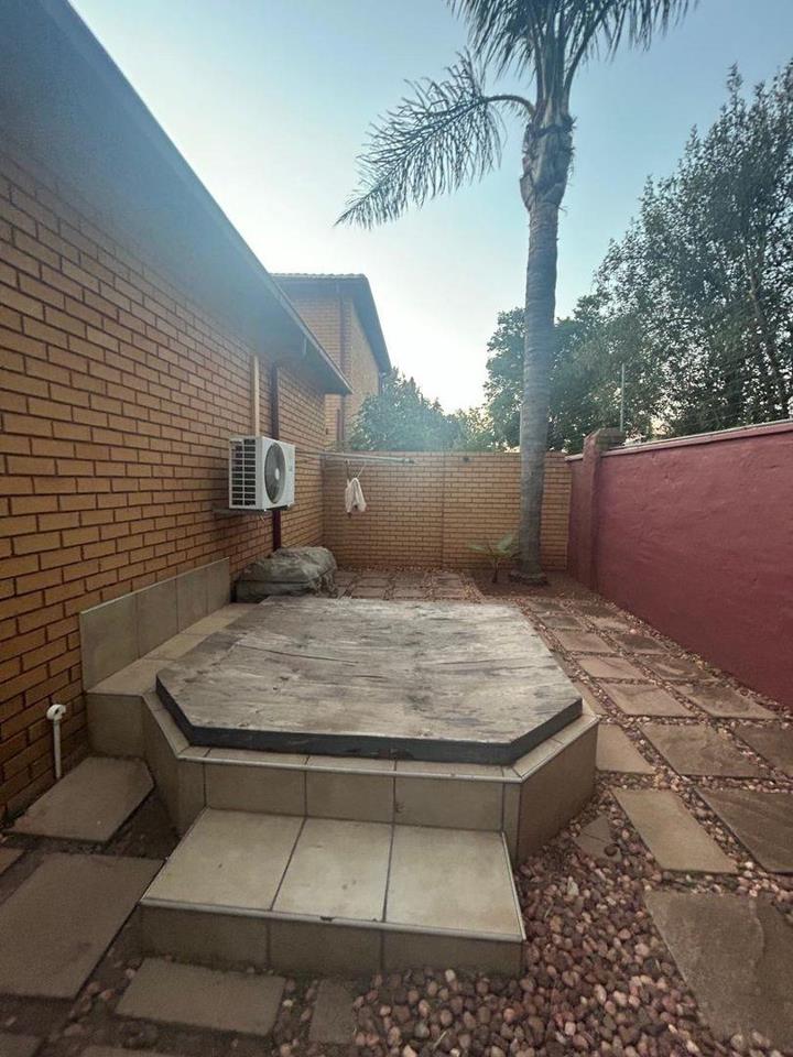 To Let 3 Bedroom Property for Rent in Eldo Glen Gauteng