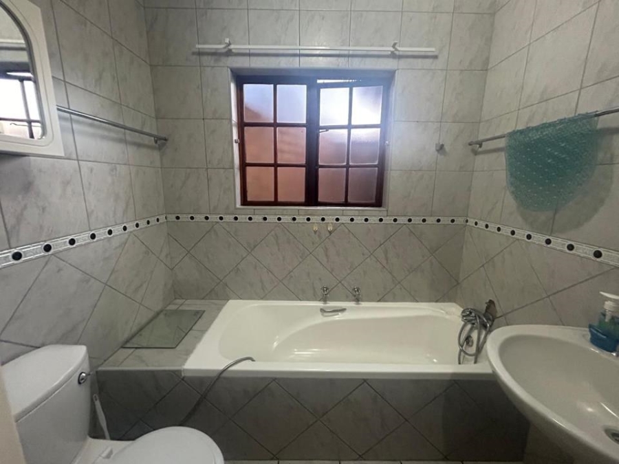 To Let 3 Bedroom Property for Rent in Eldo Glen Gauteng