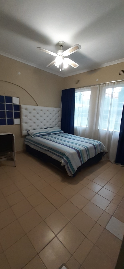 To Let 1 Bedroom Property for Rent in Fontainebleau Gauteng