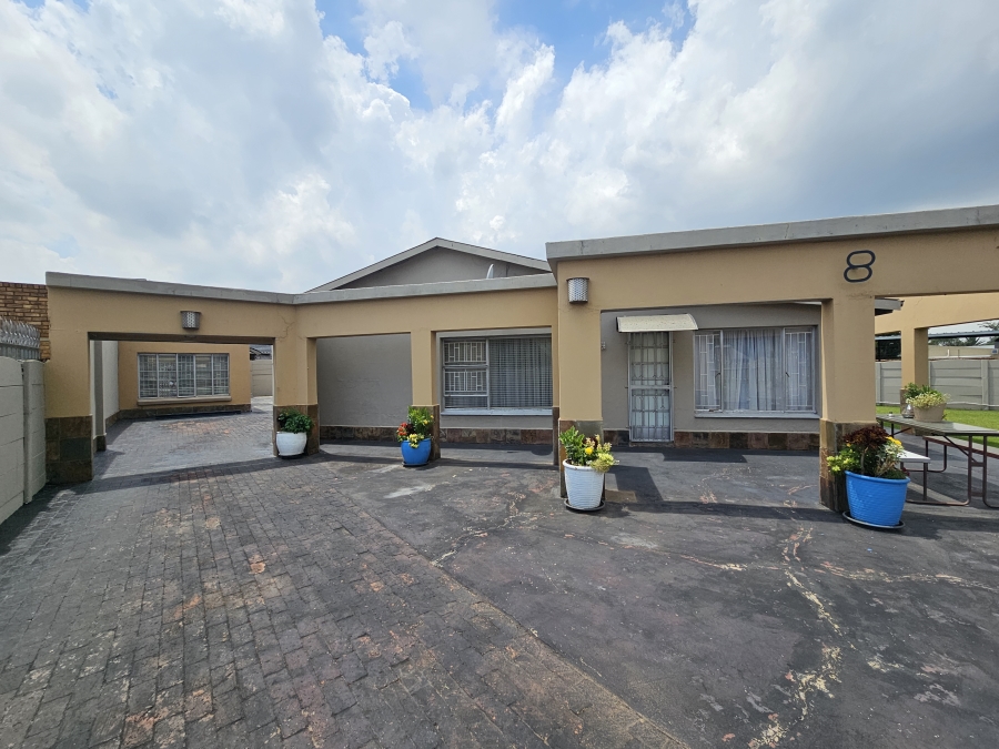 3 Bedroom Property for Sale in Van Dyk Park Gauteng