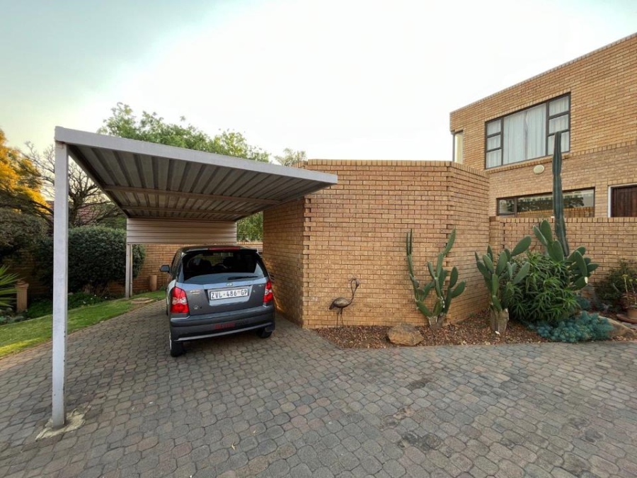 3 Bedroom Property for Sale in Meyersdal Gauteng