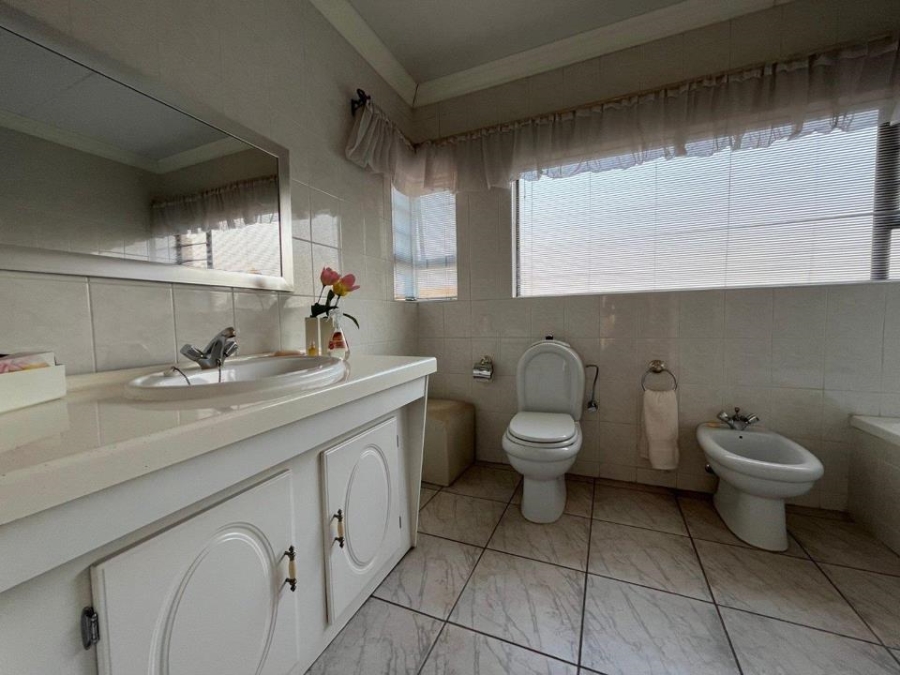 3 Bedroom Property for Sale in Meyersdal Gauteng