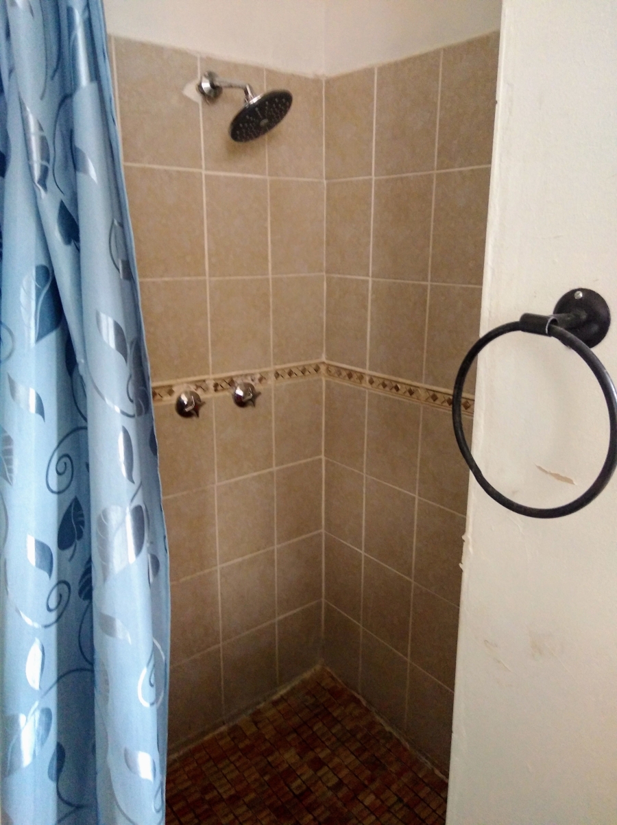 To Let 1 Bedroom Property for Rent in Melville Gauteng