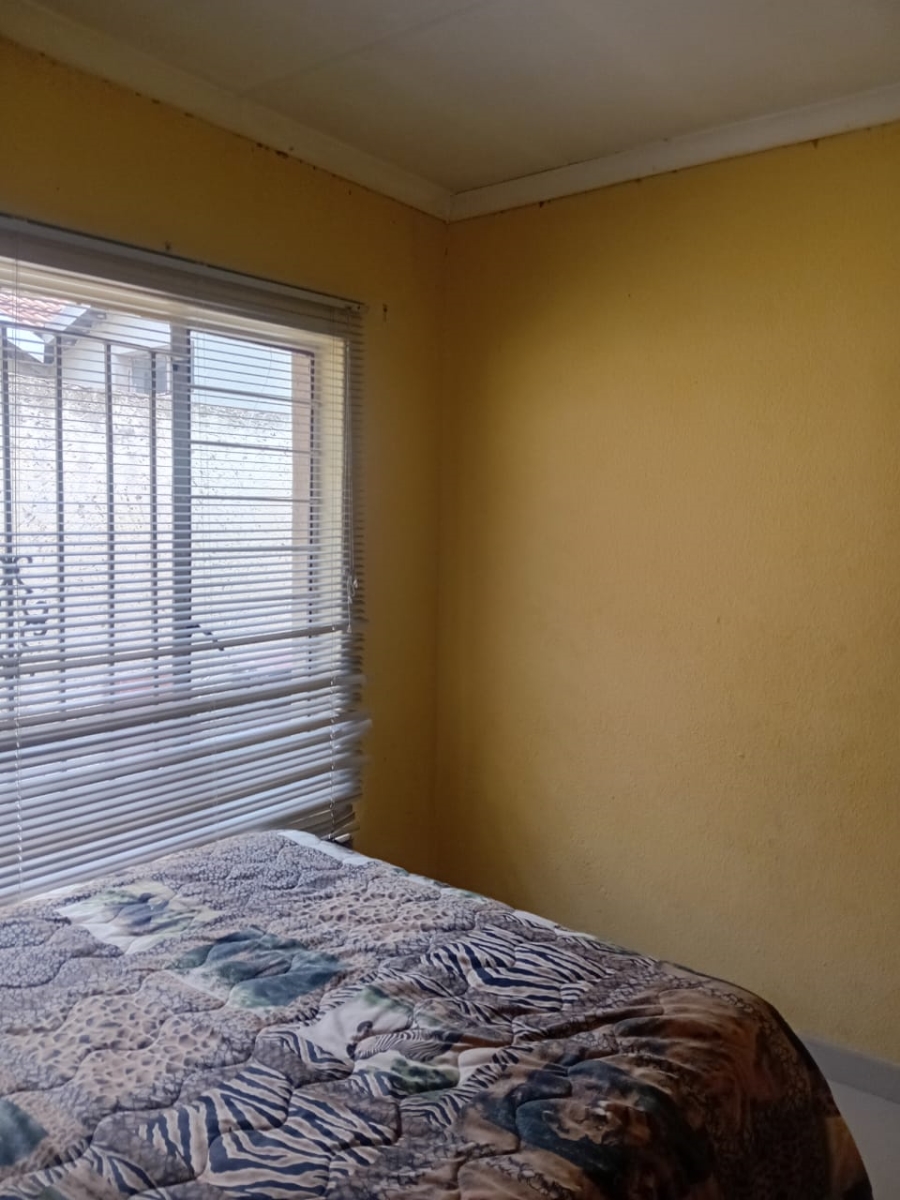 To Let 3 Bedroom Property for Rent in Protea North Gauteng