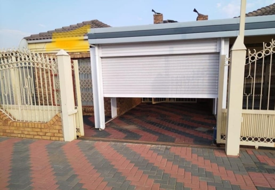 3 Bedroom Property for Sale in Soshanguve XX Gauteng