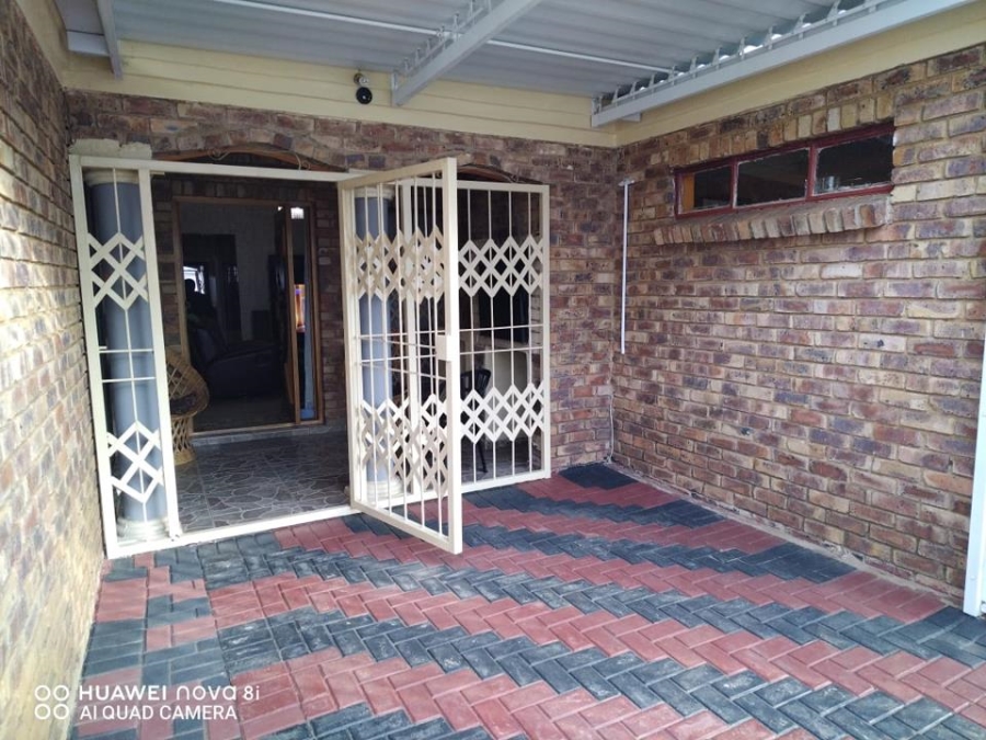 3 Bedroom Property for Sale in Soshanguve XX Gauteng