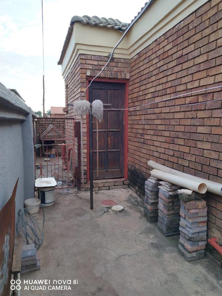 3 Bedroom Property for Sale in Soshanguve XX Gauteng