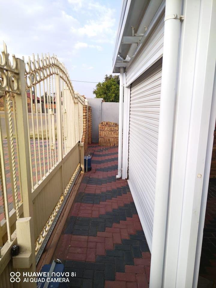 3 Bedroom Property for Sale in Soshanguve XX Gauteng