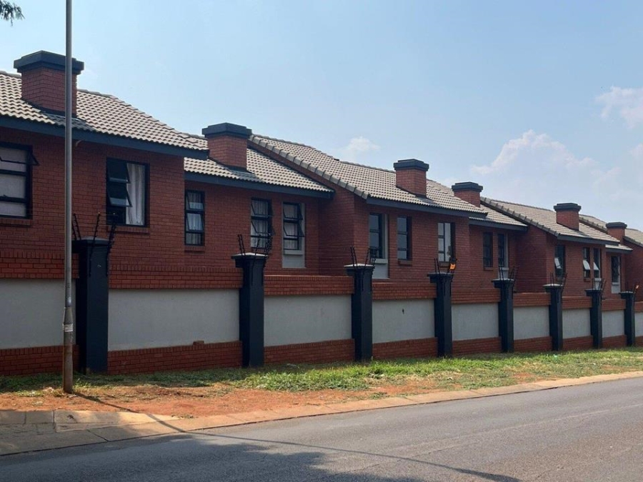 3 Bedroom Property for Sale in Theresa Park Gauteng