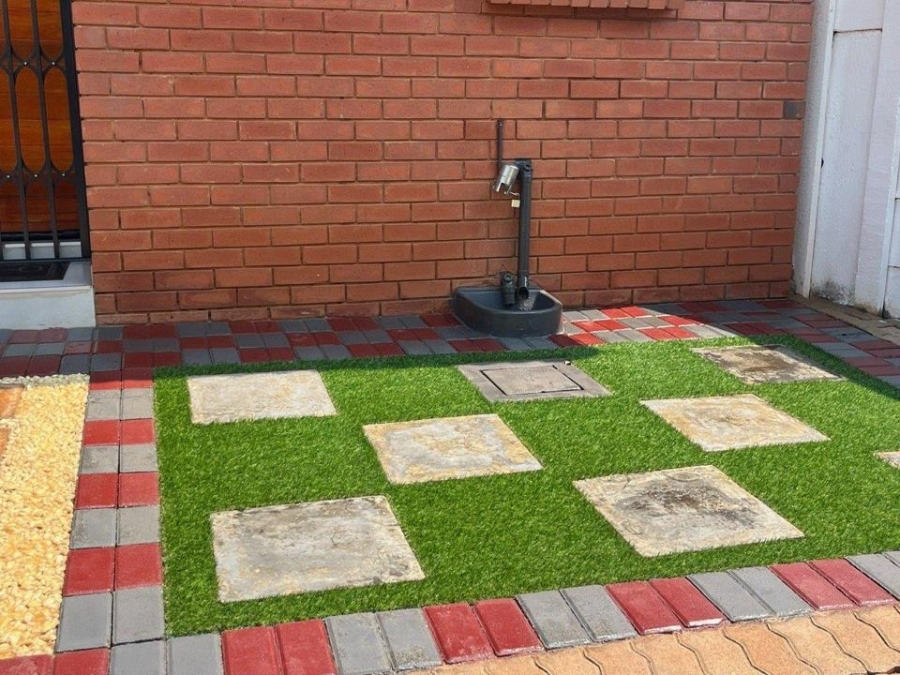 3 Bedroom Property for Sale in Theresa Park Gauteng