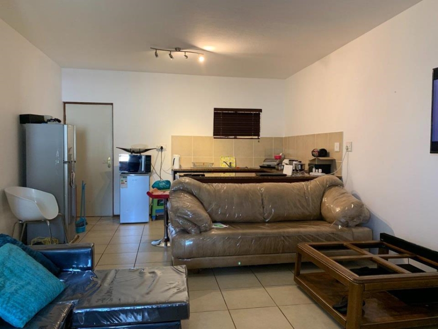 2 Bedroom Property for Sale in Hesteapark Gauteng