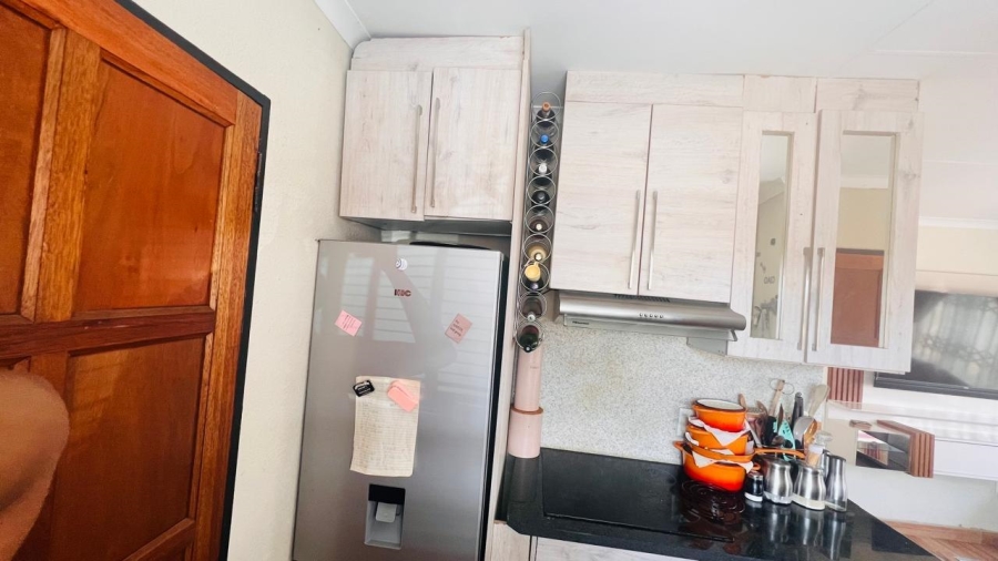 2 Bedroom Property for Sale in Soshanguve Gauteng