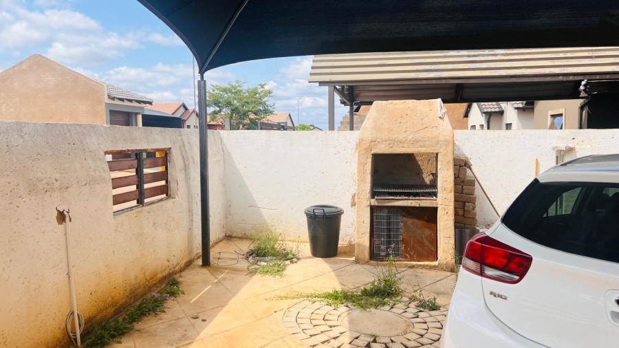 2 Bedroom Property for Sale in Soshanguve Gauteng