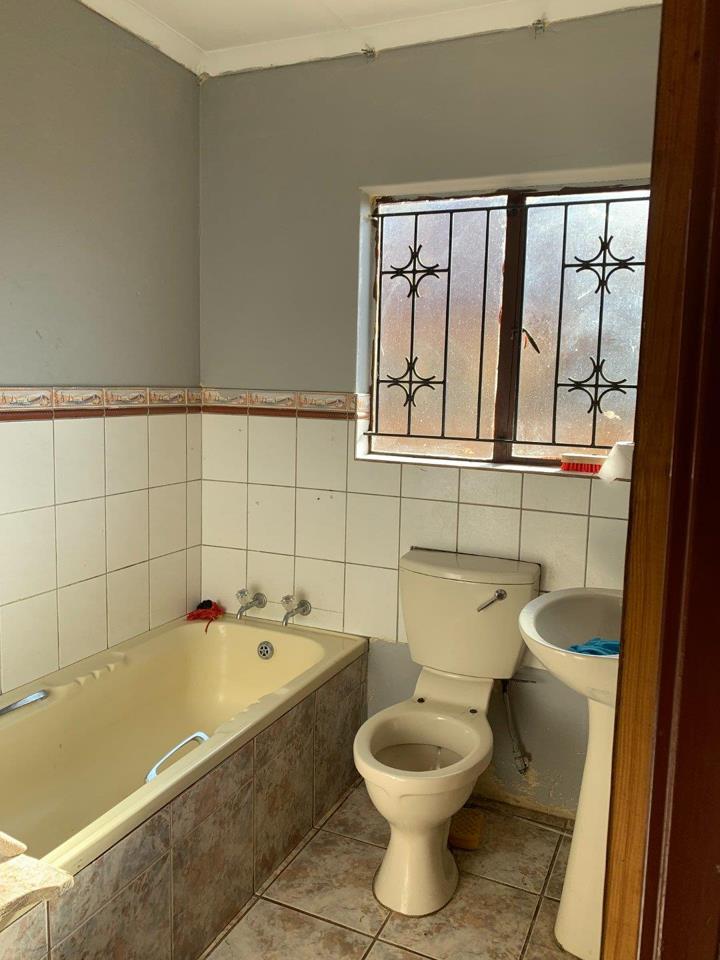 3 Bedroom Property for Sale in Mabopane Unit X Gauteng