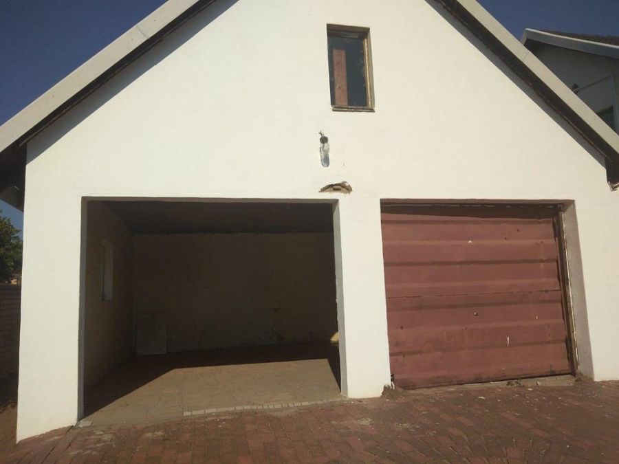 0 Bedroom Property for Sale in Mabopane Unit A Gauteng