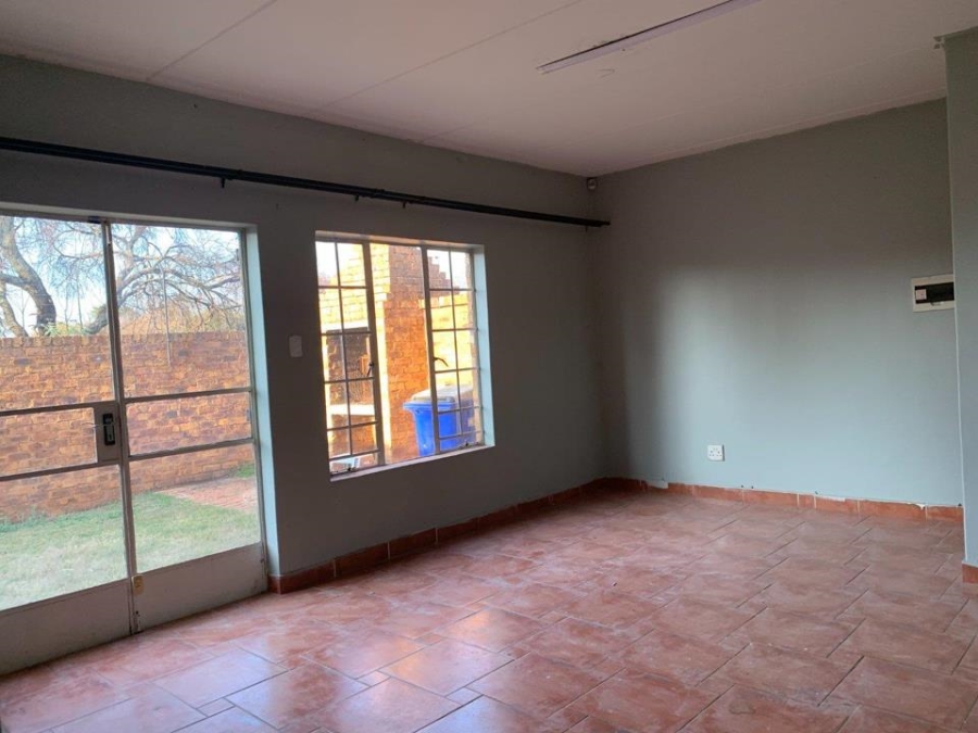 2 Bedroom Property for Sale in Clarina Gauteng