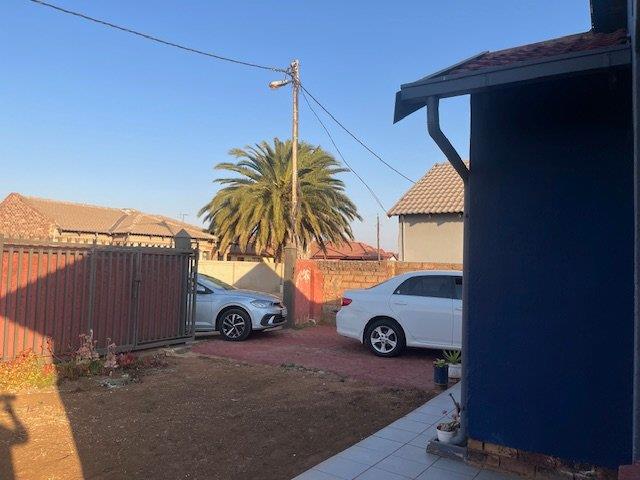 2 Bedroom Property for Sale in Soshanguve Gauteng