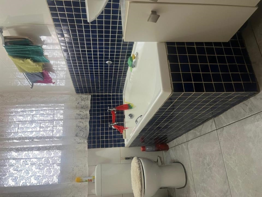 2 Bedroom Property for Sale in Soshanguve WW Gauteng