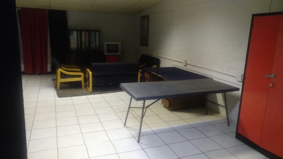 To Let 1 Bedroom Property for Rent in Hartebeeshoek Gauteng