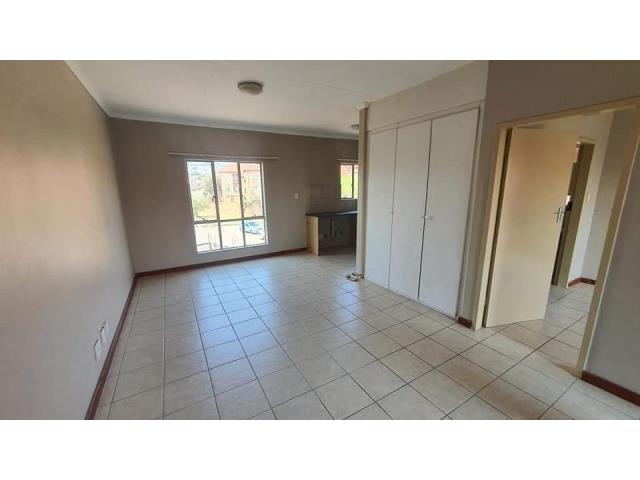 To Let 1 Bedroom Property for Rent in Wapadrand Gauteng