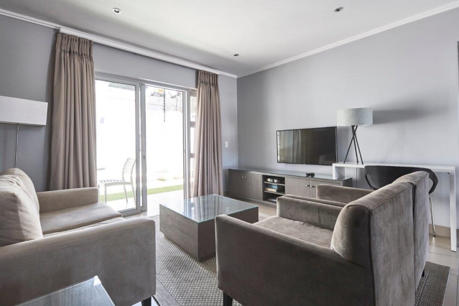 To Let 2 Bedroom Property for Rent in Hurlingham Gauteng