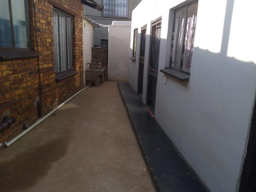 2 Bedroom Property for Sale in Elindinga Gauteng