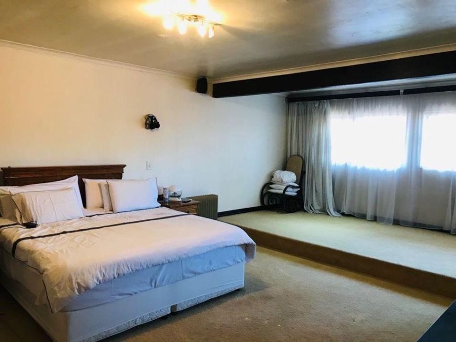 5 Bedroom Property for Sale in Mayfair Gauteng