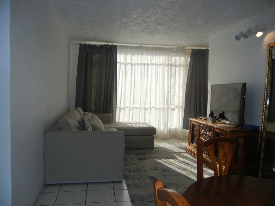 2 Bedroom Property for Sale in Symhurst Gauteng