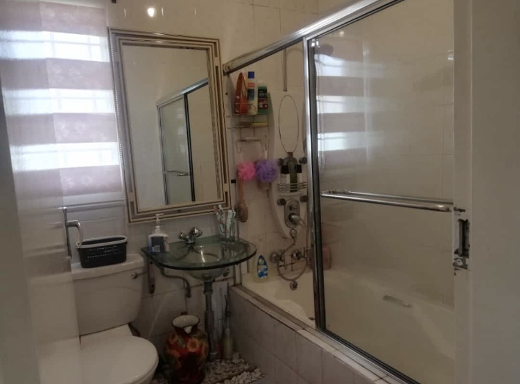 Room for rent in Lindhaven Gauteng. Listed by PropertyCentral