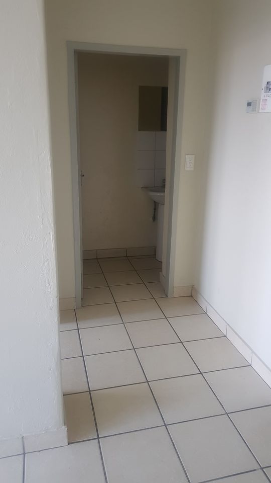 To Let 3 Bedroom Property for Rent in Johannesburg Gauteng