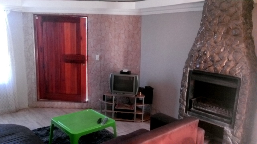 3 Bedroom Property for Sale in Lawley Gauteng