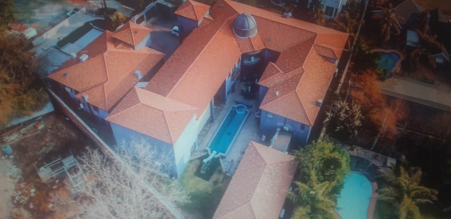 11 Bedroom Property for Sale in Westdene Gauteng
