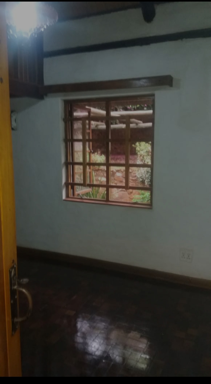 Room for rent in Andeon Gauteng. Listed by PropertyCentral