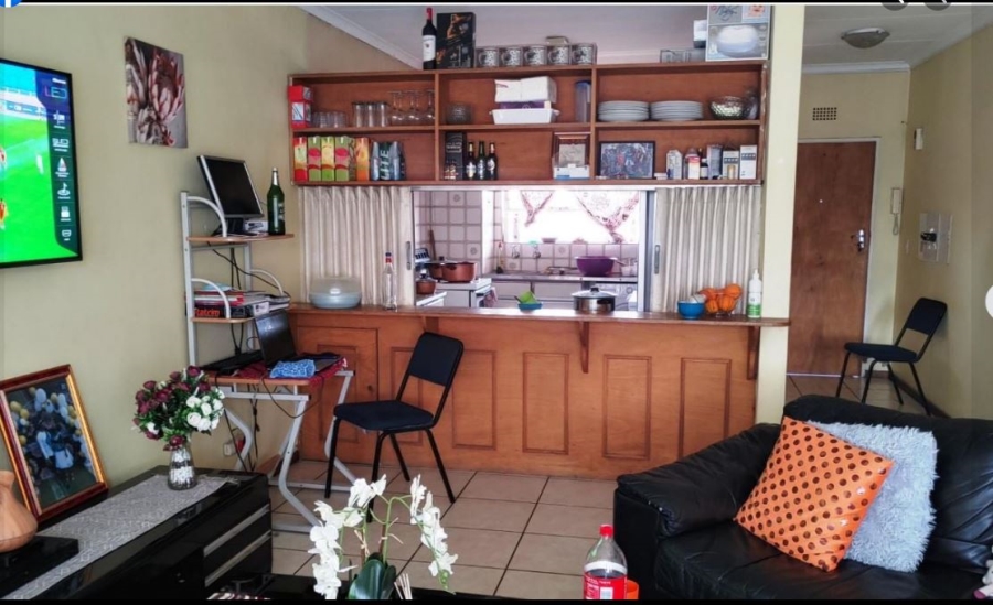 2 Bedroom Property for Sale in Gosforth Park Gauteng