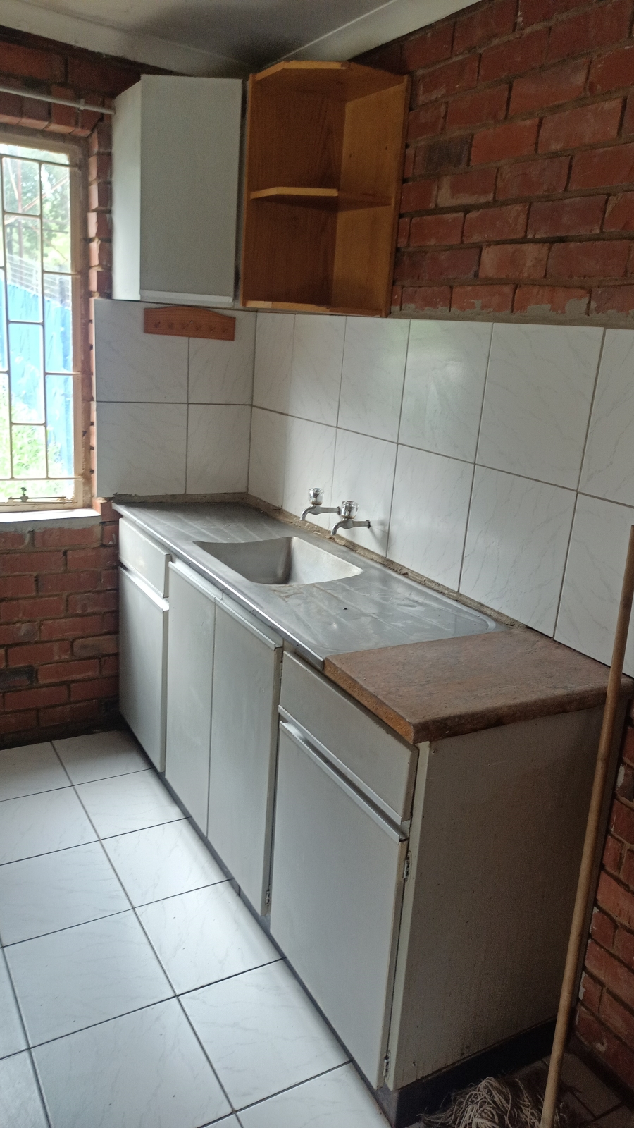 To Let 0 Bedroom Property for Rent in Magaliesmoot Gauteng