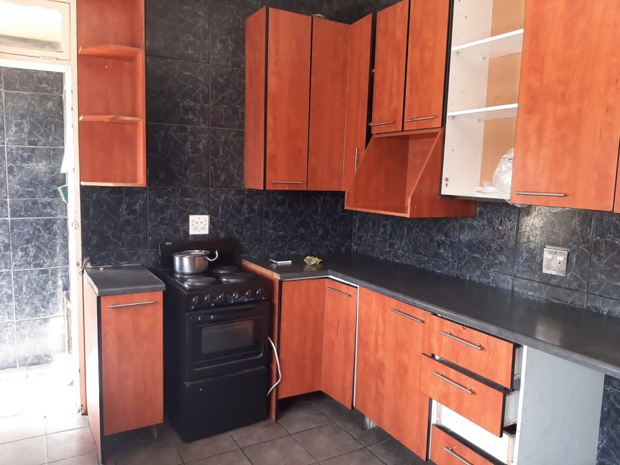 4 Bedroom Property for Sale in Rewlatch Gauteng