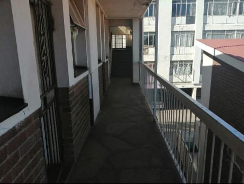 To Let 1 Bedroom Property for Rent in Kempton Park Central Gauteng
